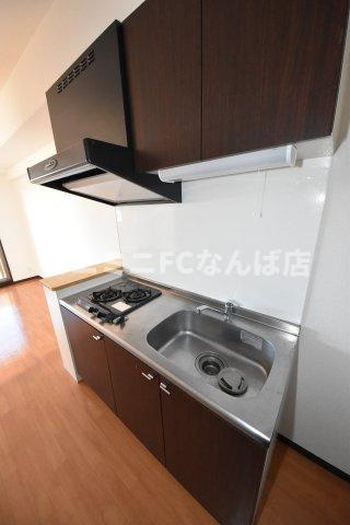 フレンシアノイエ難波南のキッチン