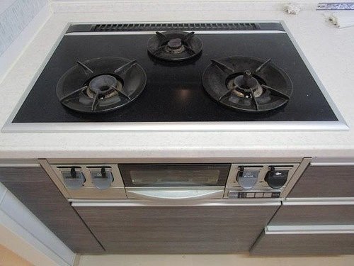 パレ・ソレイユ荻窪の設備|3口ガスコンロ、グリル