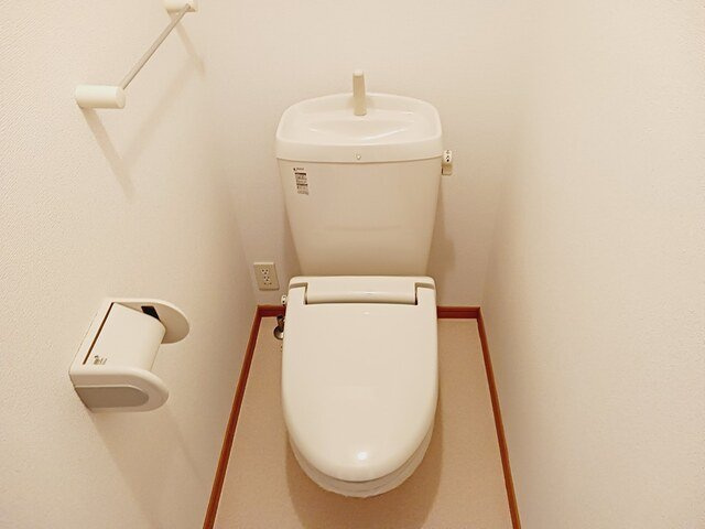カンタービレのトイレ|コンパクトで使いやすいトイレです