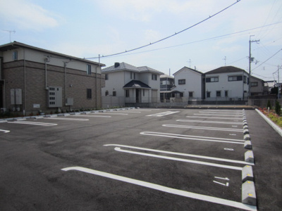 【駐車場】 | ファースト　ドリーム
