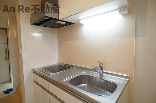 川口市東川口２丁目の賃貸マンションのキッチン