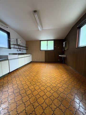 枚方市香里ケ丘戸建のロビー