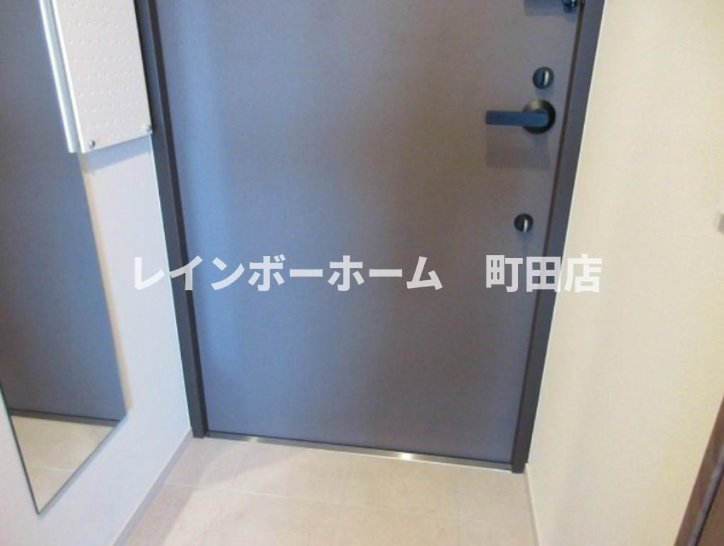 ＪＭＦＲｅｓｉｄｅｎｃｅ町田※初期費用分割あと払いサービス利用可能物件の玄関