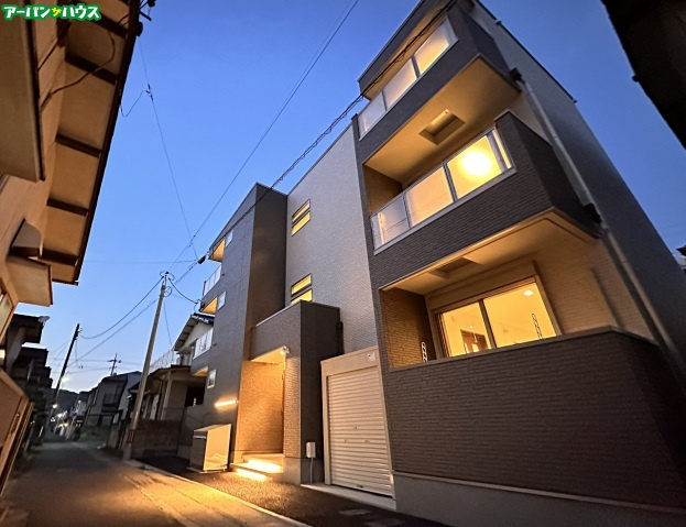 REGALEST 学南町