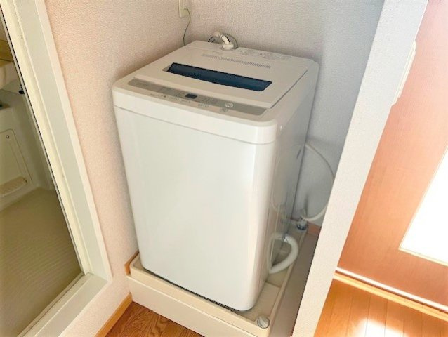 レオネクストこぶしの内装|同タイプ代表写真となり設備仕様は一部異なる場合があります。