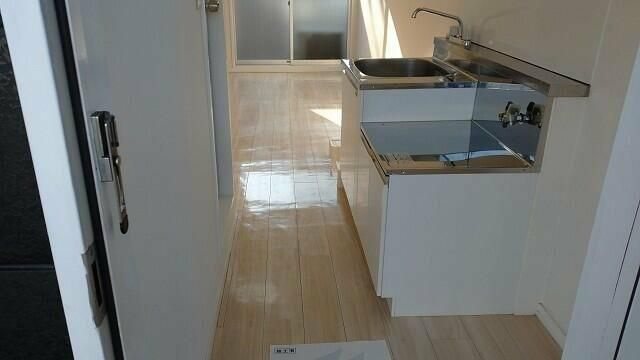 ポルシェ成増の玄関