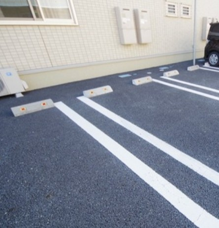 アクシスふじみ野　Ⅲの駐車場