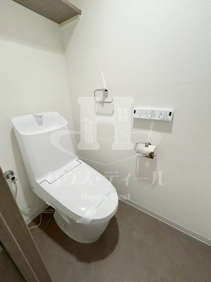 【トイレ】 | TRガーデン蕨 | ゆったりとした空間のトイレです