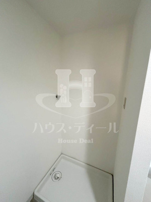 【設備】 | TRガーデン蕨 | 洗濯機置き場