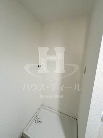 【設備】 | TRガーデン蕨 | 洗濯機置き場