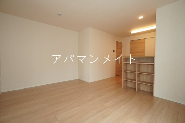 【居間・リビング】 | ウェルデンス戸塚Ｂ | 戸塚周辺ならアパマンメイトへＬｅｔｓ Ｇｏ ！