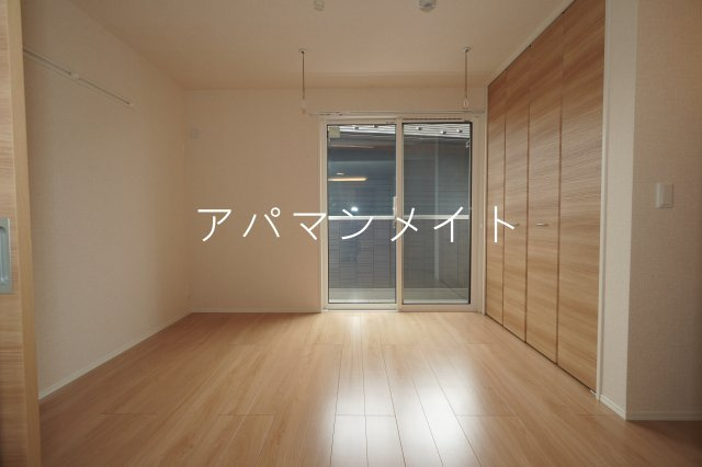 【洋室】 | ウェルデンス戸塚Ｂ | 戸塚周辺ならアパマンメイトへＬｅｔｓ Ｇｏ ！