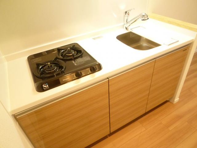 レオンコンフォート難波南のキッチン