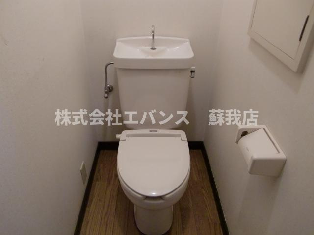 【トイレ】 | コーポ千歳 | 落ち着いた色調のトイレです