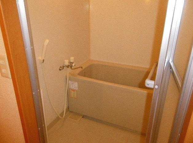 エアフォルク北府中の浴室