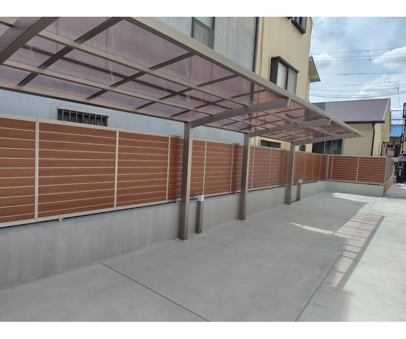フォレストクリエオーレ城垣町弐番館の駐車場