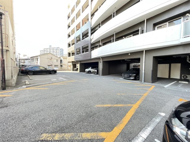 S-FORT小倉の駐車場