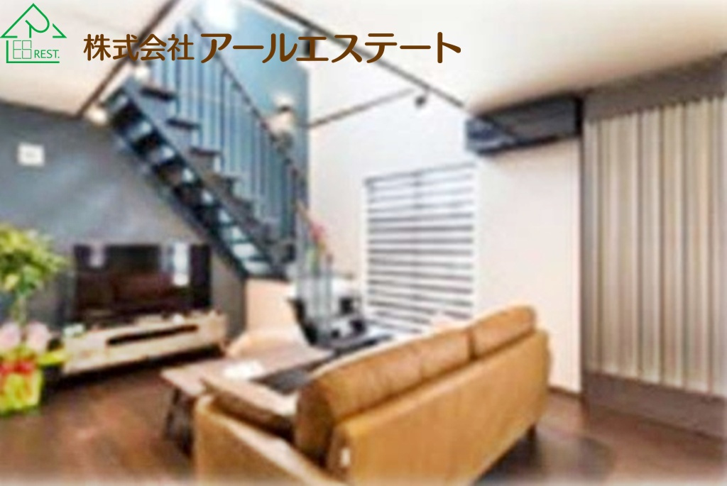 姫路市広畑区西蒲田　　　中古戸建の居間・リビング