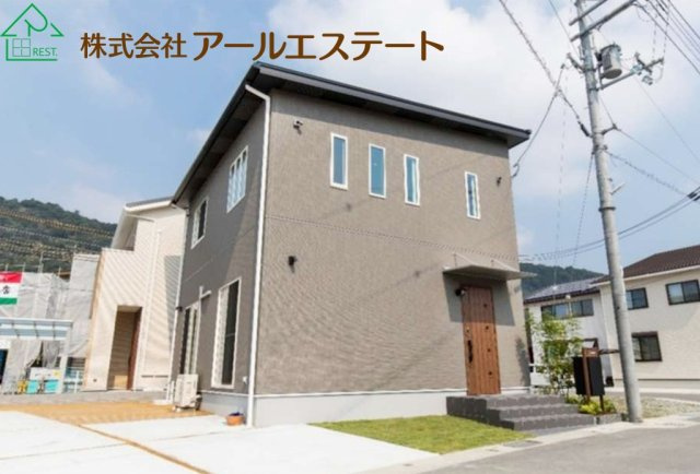 姫路市広畑区西蒲田　　　中古戸建の駐車場