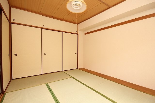 久喜市桜田３丁目の賃貸マンションの和室