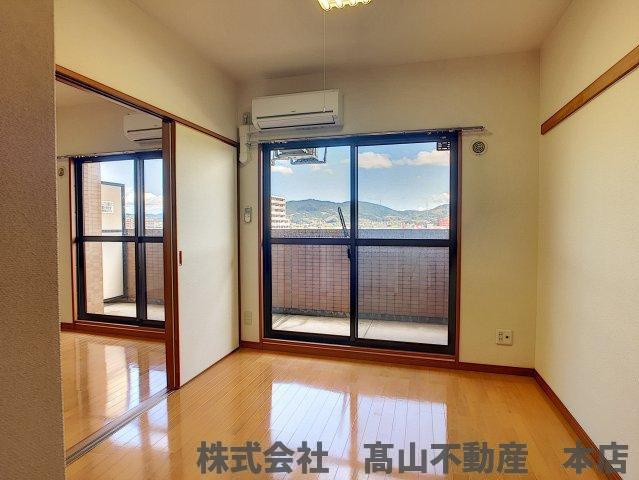 宗像市陵厳寺１丁目の賃貸マンションの洋室