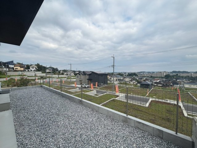 八王子市　長房町　新築戸建て　の庭