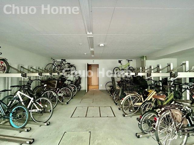クリオ亀有ガーデンマークスの駐輪場|【自転車置き場】最新の空き状況や費用などの詳細は担当スタッフまでお問い合わせください。