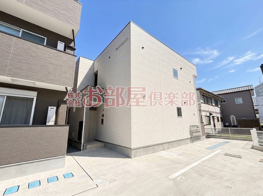 THE NOBLES 諏訪野町Ⅱの外観|外観は落ち着いています