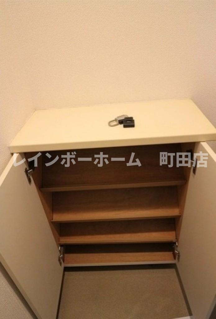 ラポール町田※初期費用分割あと払いサービス利用可能物件の玄関