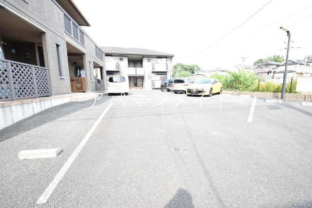 【駐車場】 | グレーヌＩ番館 | 駐車スペースもあります
