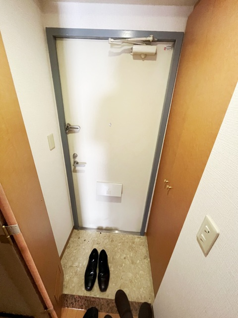 アヴァンティック天王洲の玄関