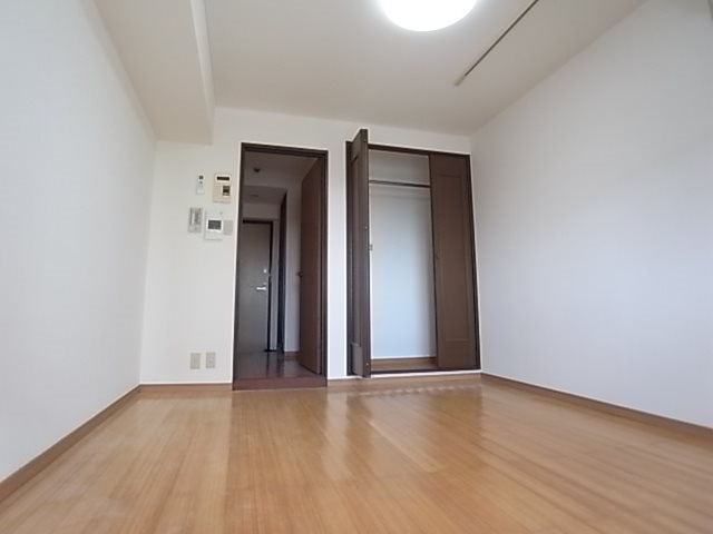 リバーサイド明光の寝室