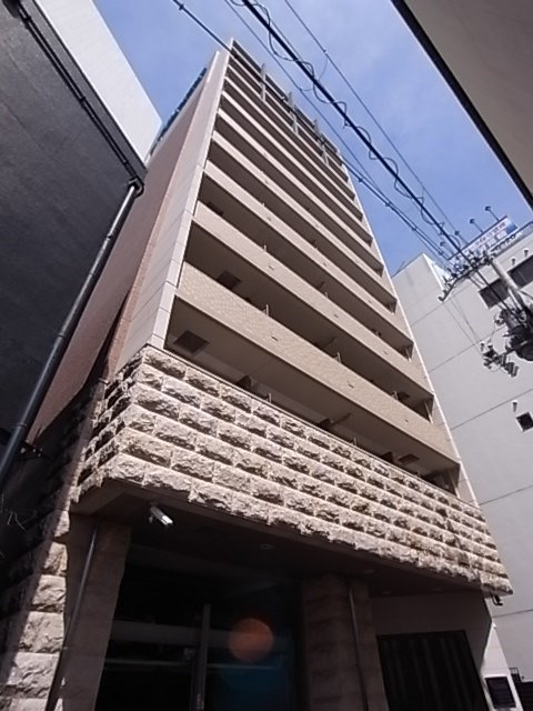 プレサンス三宮エレガンシアの外観