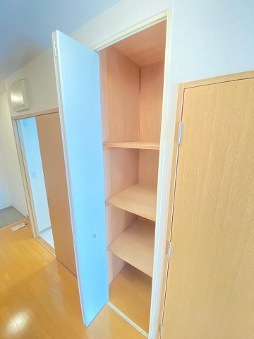 UR浜甲子園さくら街　4号棟