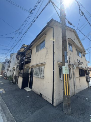 東出町2丁目貸家の外観