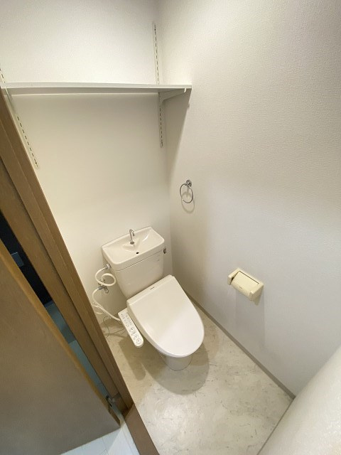 AUBE918のトイレ