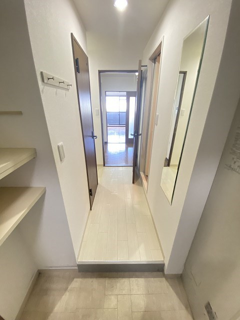 AUBE918の玄関