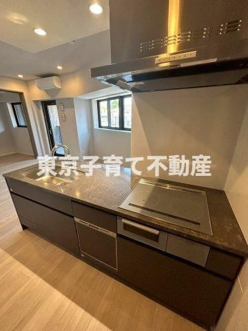 ＧＲＥＥＮ　ＰＡＲＫ文京西片のキッチン