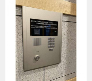 【外観】 | エル西宮 | 外観1Fｵｰﾄﾛｯｸ前ｶﾒﾗ付ｲﾝﾀｰﾎﾝ