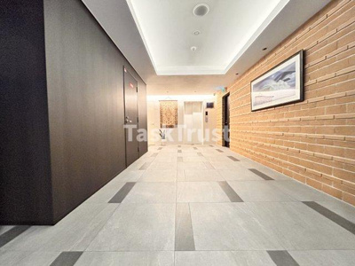 【ロビー】 | Y&Rino Residence
