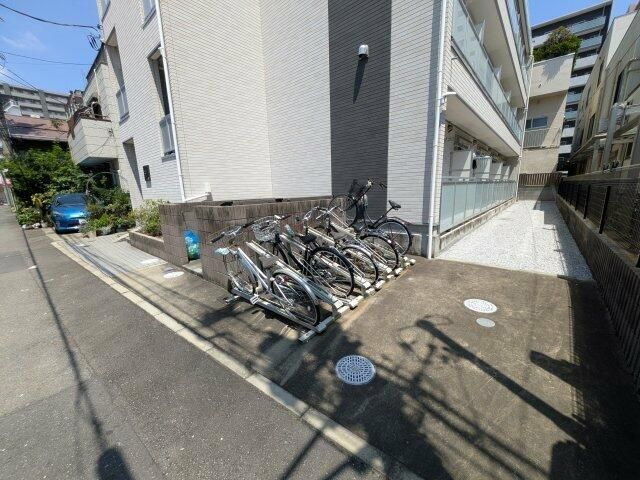 リブリ・Ｑｕａｒｔｅｔの設備