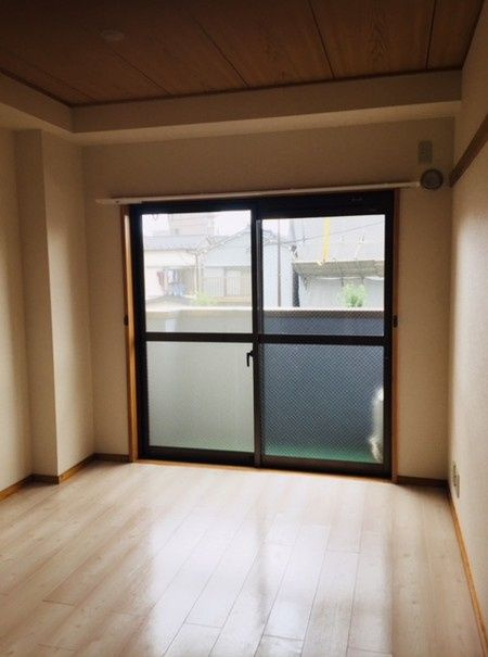 サンライズタナカの寝室|別部屋参考写真