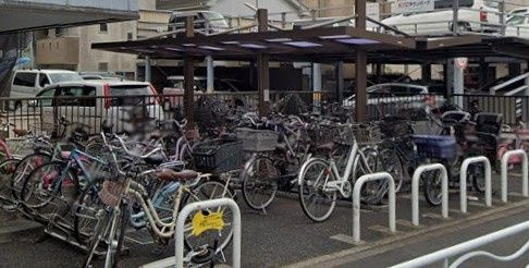サンライズタナカの駐車場|駐輪場