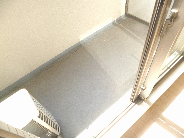 クリスタルグランツ心斎橋ＥＡＳＴのバルコニー