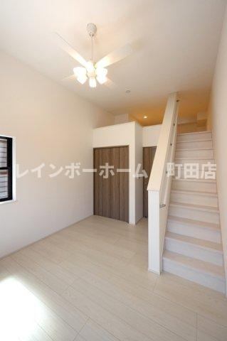 アザーレ・ディオン相模大野※初期費用分割あと払いサービス利用可能物件の収納