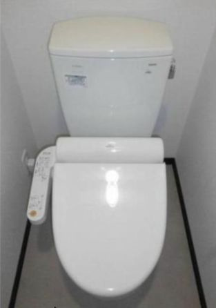 SYFORME IRIYAのトイレ|シンプルで使いやすいトイレです