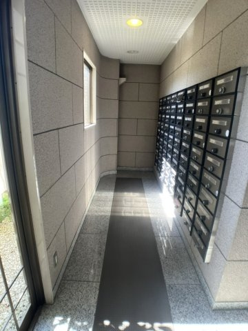 油井花見川アーバンコンフォートのその他共用部分|メールボックス