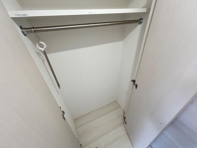 ＬＩＭＥ　ＲＥＳＩＤＥＮＣＥ　ＫＡＷＡＧＵＣＨＩ　ＥＡＳＴの収納