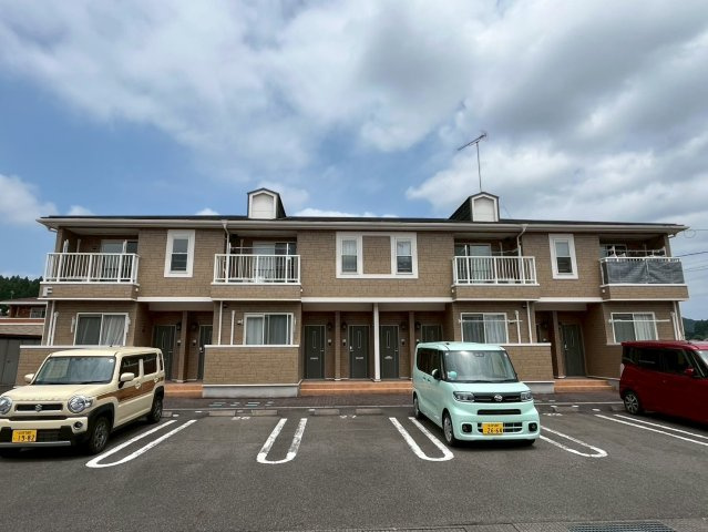ブリッサ桜岡Ｆの外観