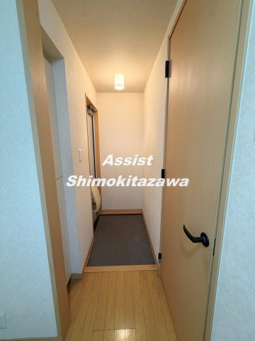 アムパルク羽根木の玄関